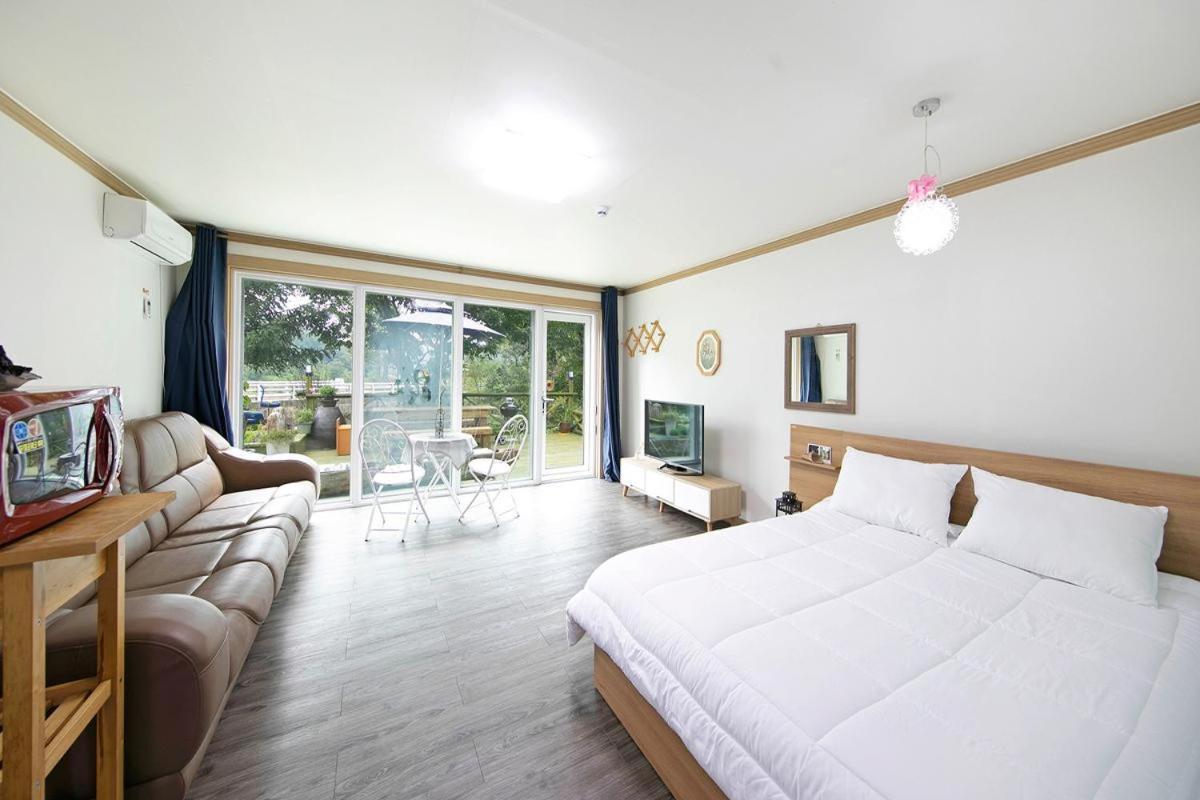 Hongcheon When You Are There Pension Room photo